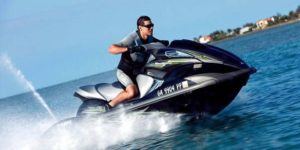La polémica de las motos de agua si son o no son un peligro en nuestras playas