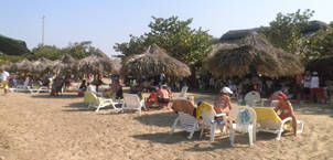 playa_club_aguasal_higueroteonline